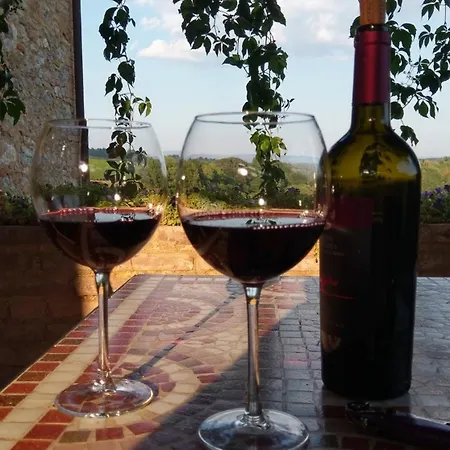 Farm stay Podere Casanuova *